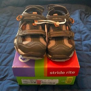 New Stride Rite boys shoes